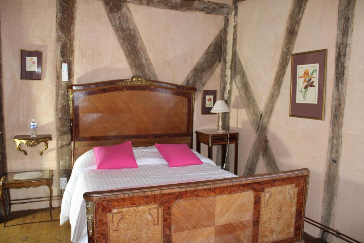 La Roseraie Hotel Restaurant Montignac-Lascaux Dış mekan fotoğraf