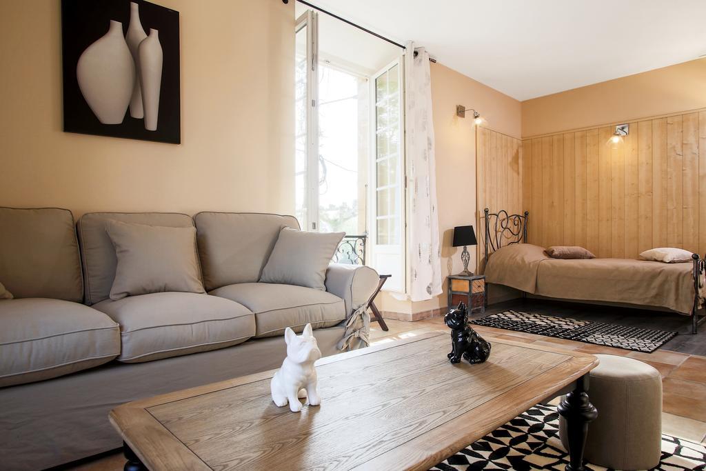 La Roseraie Hotel Restaurant Montignac-Lascaux Dış mekan fotoğraf